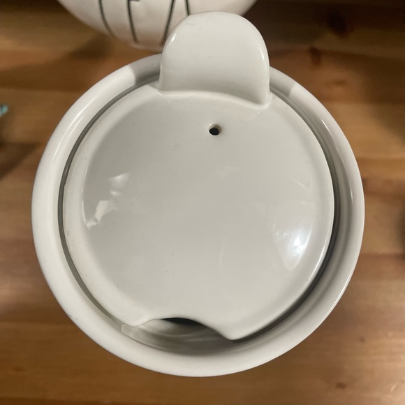 Rae Dunn HAPPY ceramic tumbler - Picture 2 of 4